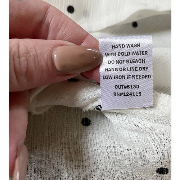 Anthropologie Sophie Rue Polka Dot Cold‎ Shoulder Wrap blouse M - Picture 12 of 13